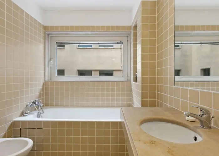 شقة Beautiful 2 Bedroom In Bairro Alto