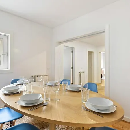 Beautiful 2 Bedroom In Bairro Alto * Lisbon